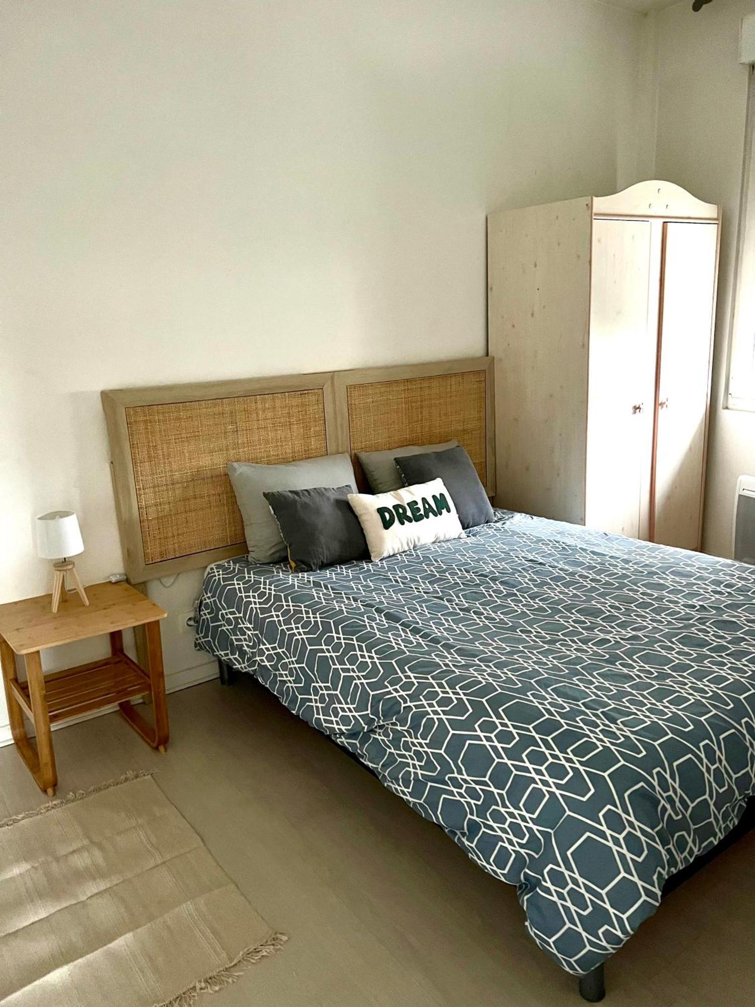 Apartament Good Loc Sens Zewnętrze zdjęcie